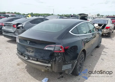 2018 Tesla Model 3 из США, поврежденный, VIN 5YJ3E1EA9JF123241